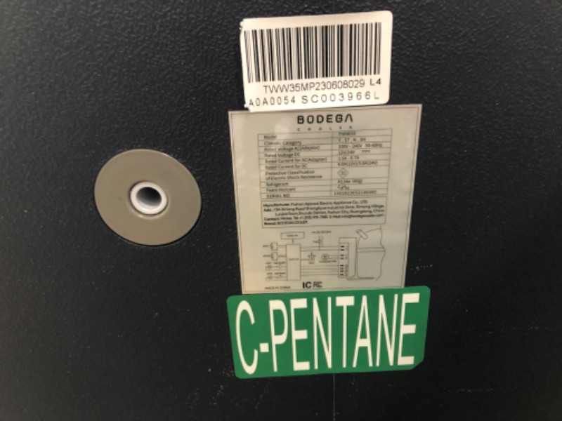 Photo 5 of ?Upgraded?BODEGA 12 Volt Car Refrigerator, RV Car Fridge Dual Zone APP Control, Portable Freezer,37 Quart (35L) -4?-68? RV Electric Compressor Cooler 12/24V DC and 100-240V AC for Outdoor, Camping, Travel, RV 37 Quart dark blue