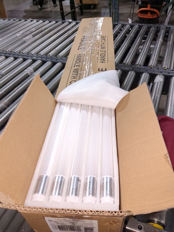 Photo 1 of 20 Pack 3CCT 4FT LED T8 Hybrid Type A+B Light Tube, 18W, 4000K/5000K/6500K Selectable, Plug & Play or Ballast Bypass, Single or Double End Powered, 2300lm, Frosted Cover, T8 T10 T12, 120-277V, UL, FCC