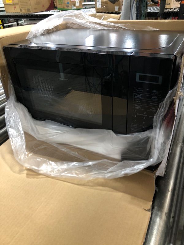 Photo 1 of 0.7 cu. ft. 700-Watt Countertop Microwave in Black