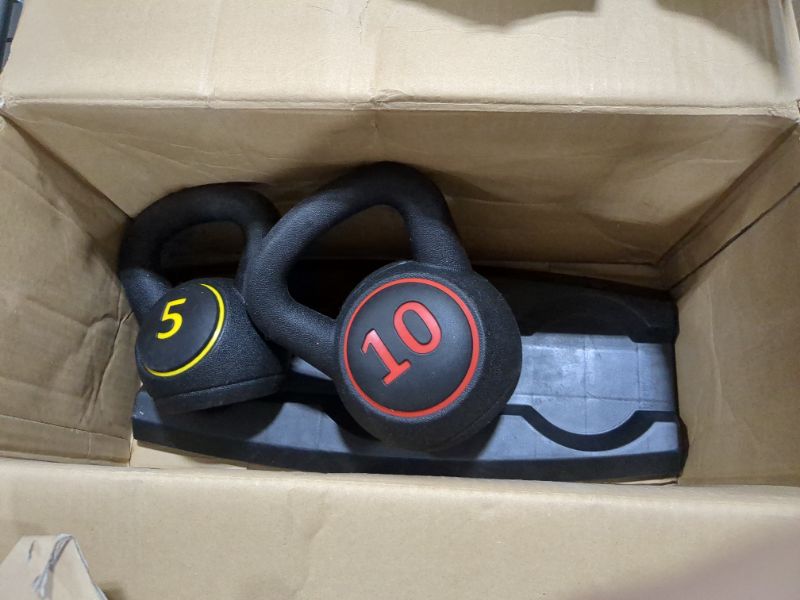 Photo 2 of ?Signature Fitness ?Wide Grip 3-Piece Kettlebell Exercise Fitness Weight Set, Include 5 Lbs, 10 Lbs? and ?15 Lbs?, Set of 3 Kettlebells
