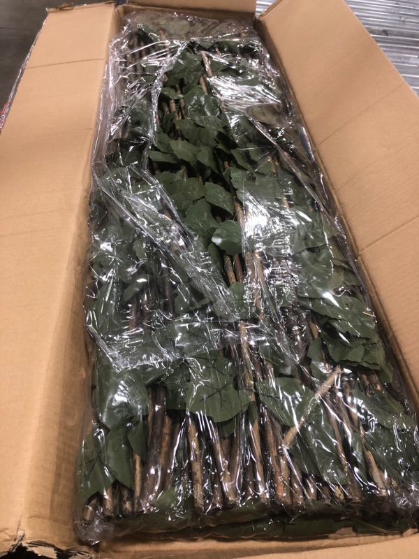 Photo 1 of DOEWORKS Expandable Fence Privacy Screen for Balcony Patio Outdoor, 2PCS Faux Ivy Fencing Panel for Backdrop Garden Backyard Home Decorations 2 Green