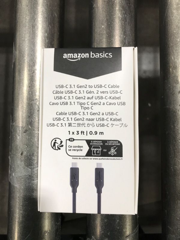 Photo 2 of Amazon Basics Fast Charging 60W USB-C3.1 Gen2 to USB-C Cable - 3-Foot, Black for Laptop