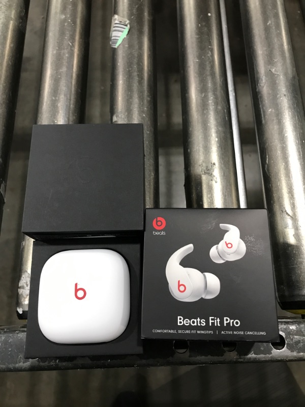 Photo 3 of Beats Fit Pro - True Wireless Noise Cancelling Earbuds - Apple H1 Headphone Chip