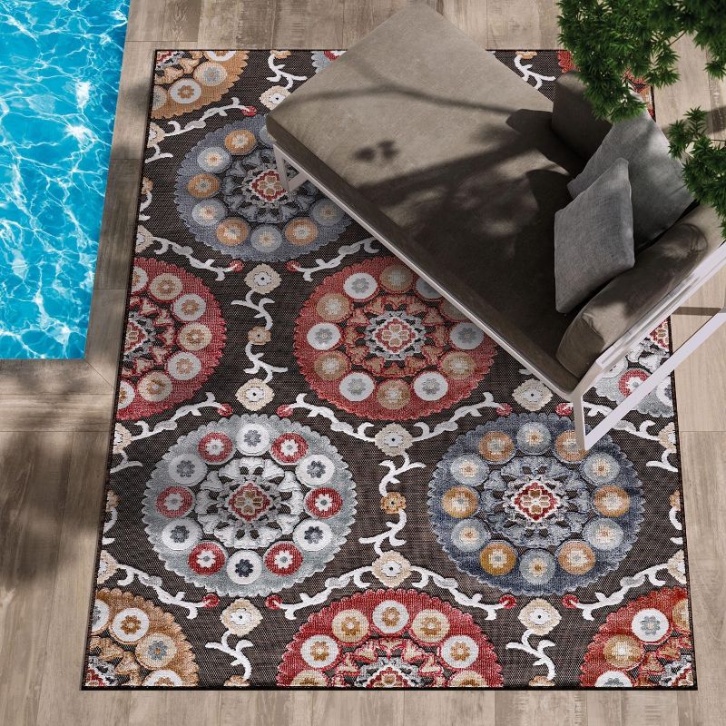 Photo 1 of CAMILSON Indoor/Outdoor Rug 5x7 Bohemian Medallion Floral Area Rugs for Indoor and Outdoor Patios Easy-Cleaning Non-Shedding Living Room Garden and Kitchen Washable Outside Carpet (5 x 7 / Brown)
