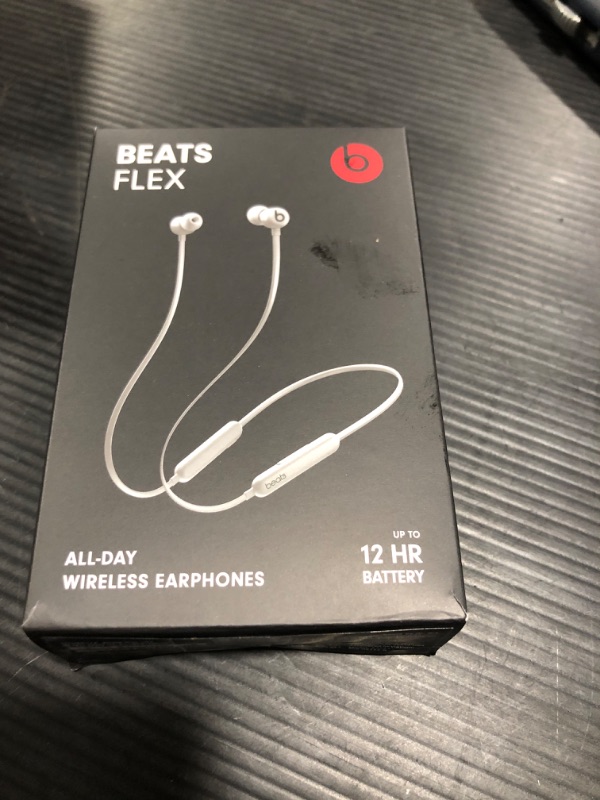 Photo 1 of 
Beats Flex
All-Day Wireless Earbuds