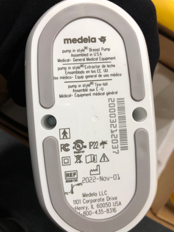Photo 5 of Medela Pump in Style Double Electric Breast Pump with MaxFlow
