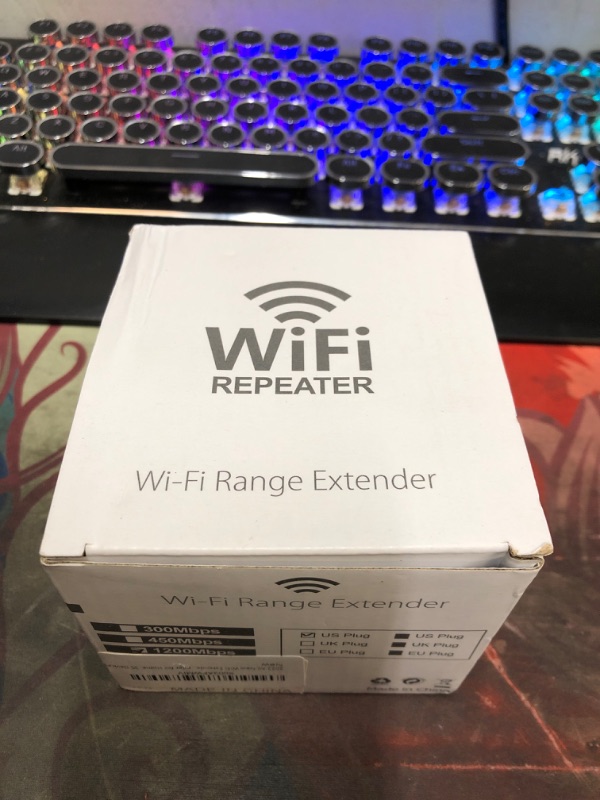 Photo 2 of flvowin 2022 All-New WiFi Extender Internet Signal Booster up to 6000 sq.ft, Wireless Repeater Booster, Amplifier with Ethernet Port, 1-Key Setup, Long Range for Home, 35 Devices