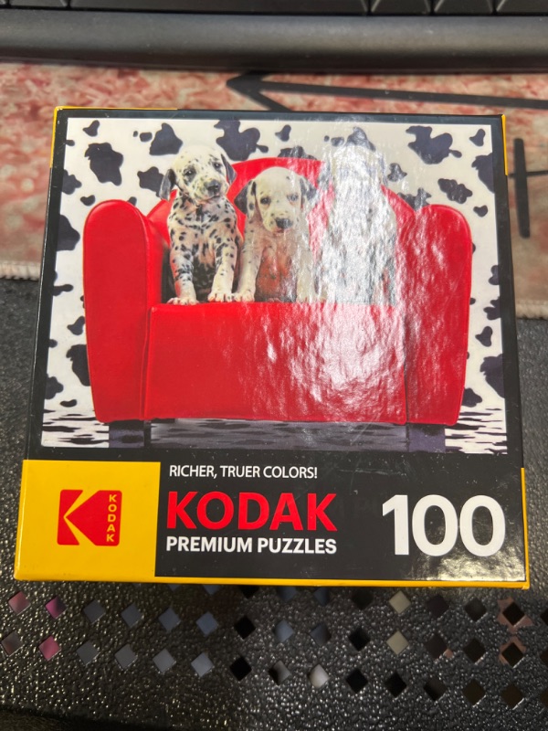 Photo 2 of Cra-Z-Art - RoseArt - Kodak Premium - Lots of Spots - 100 Piece Jigsaw Puzzle