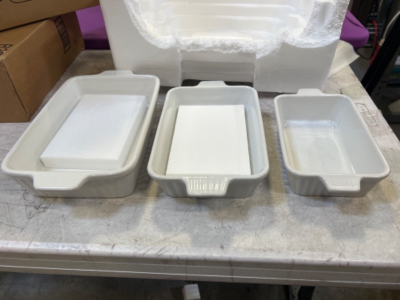 Photo 1 of 3
Over and Back  3 Piece Rectangular Baking Set