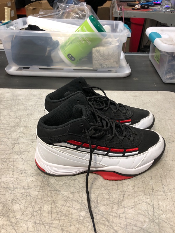 Photo 2 of FILA Spitfire Men's Basketball Shoes
SIZE 8