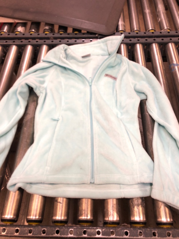 Photo 3 of Columbia Women's Benton Springs Full Zip
SIZE SMALL (MINOR STAIN, USED)