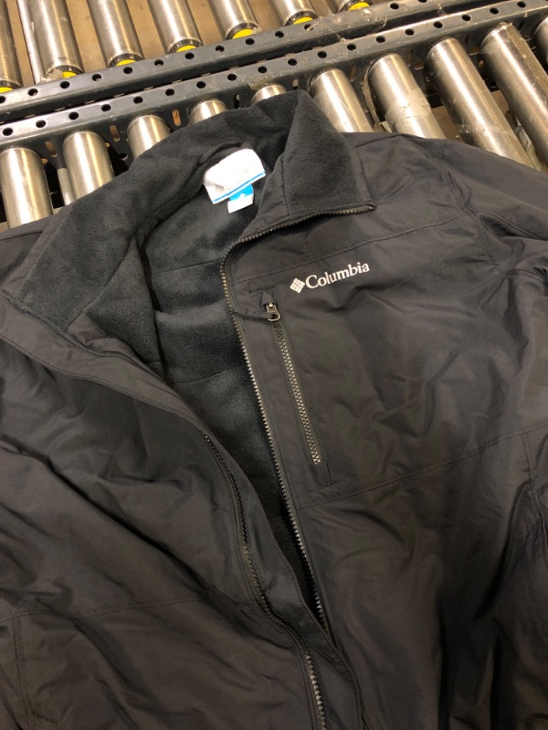 Photo 2 of Columbia Men's Jacket
SIZE LARGE 