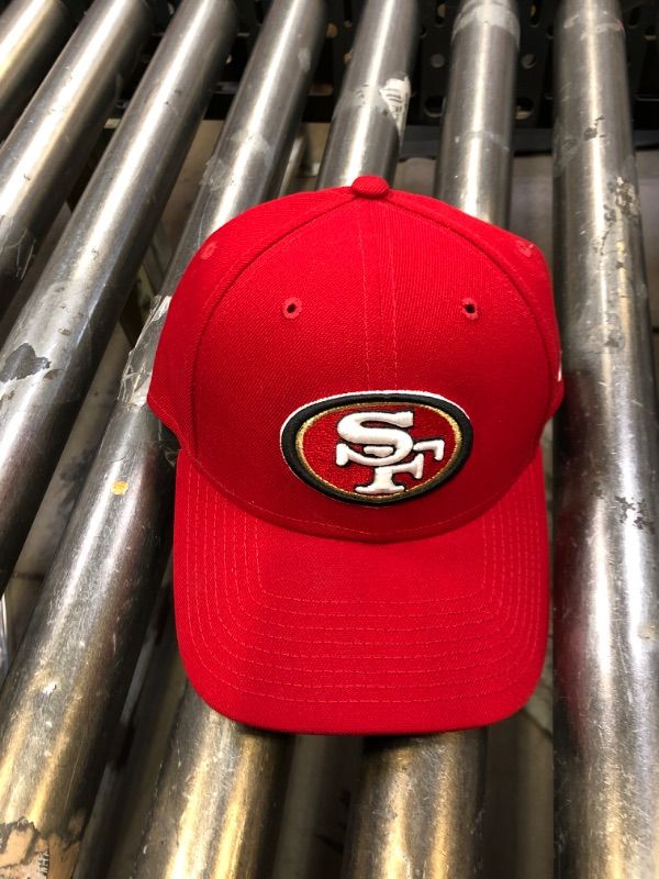 Photo 3 of  49ers NFL The League 9FORTY Red Adjustable -ONE SIZE (USED)
