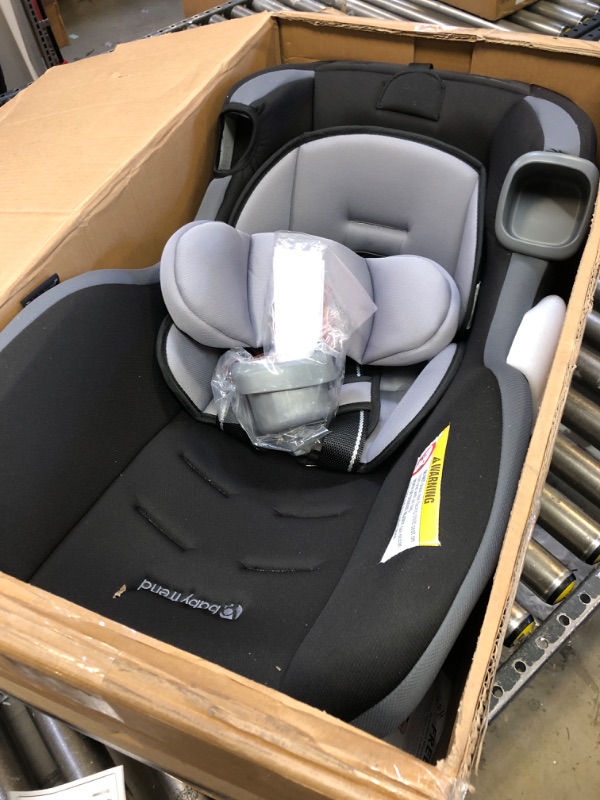 Photo 3 of Baby Trend Trooper 3-in-1 Convertible Car Seat, Dash Black (USED, MINOR HAIRS)