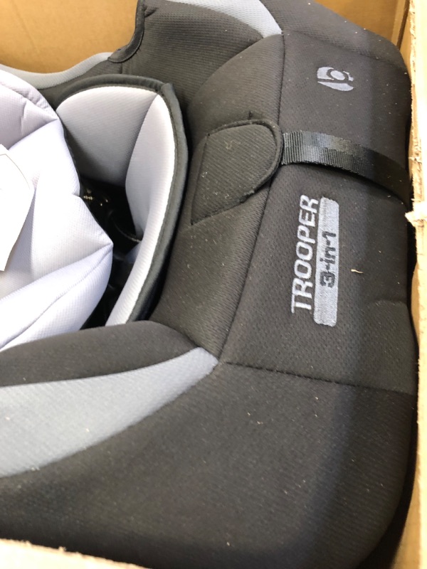 Photo 5 of Baby Trend Trooper 3-in-1 Convertible Car Seat, Dash Black (USED, MINOR HAIRS)