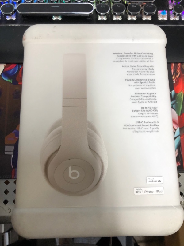 Photo 4 of +++FACTORY SEALED++ Beats Studio Pro - Wireless Bluetooth Noise Cancelling Headphones - Personalized Spatial Audio, USB-C Lossless Audio, Apple & Android Compatibility, Up to 40 Hours Battery Life - Sandstone
