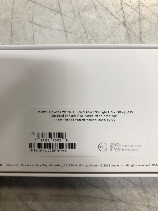 Photo 5 of +++FACTORY SEALED+++ Apple Watch SE (2nd Gen) [GPS 40mm] Smartwatch with Starlight Aluminum Case with Starlight Sport Band M/L. Fitness & Sleep Tracker, Crash Detection, Heart Rate Monitor Starlight Aluminum Case with Starlight Sport Band 40mm M/L - fits 