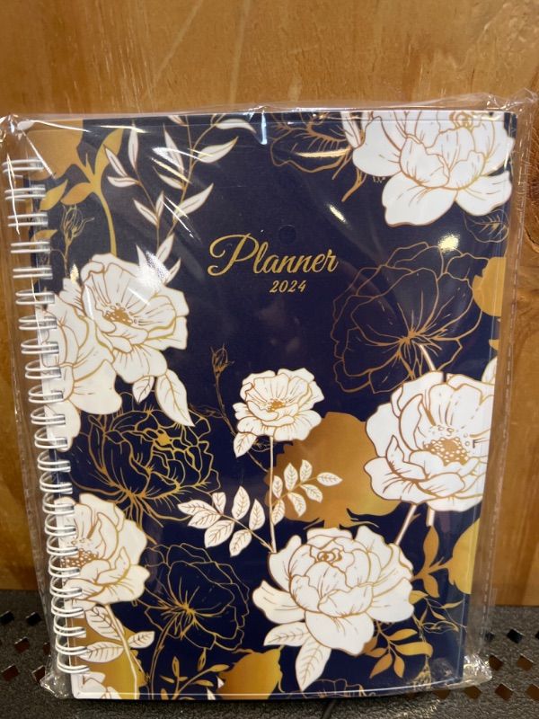 Photo 2 of SUNEE 2024 Appointment Book, Quarter-Hourly, Weekly & Monthly - from January 2024 - December 2024, 6.4"x8.3" Weekly Planner, Flexible Cover, Note Pages, Pockets, Spiral Binding, Vintage Floral 6.4"x8.3" Vintage Floral