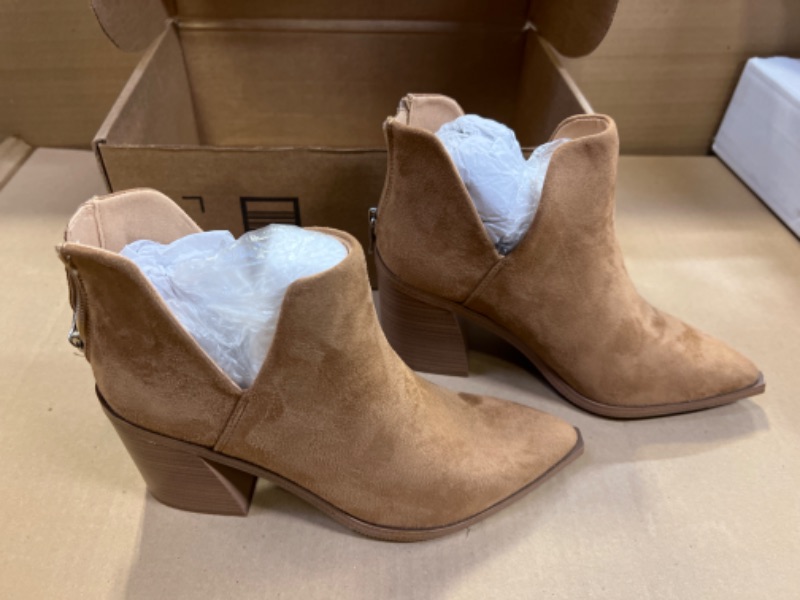 Photo 2 of Bella Marie Ankle Boot Chunk Block Mid Heel for Women Western Booties With Zipper V Cut  SIZE 8