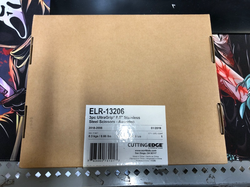 Photo 2 of ++SEALED++ ECR4Kids ELR-13206 Cutting Edge Ultra-Grip 8.5" Precision Stainless Steel Scissors - Heavy Duty for Offices