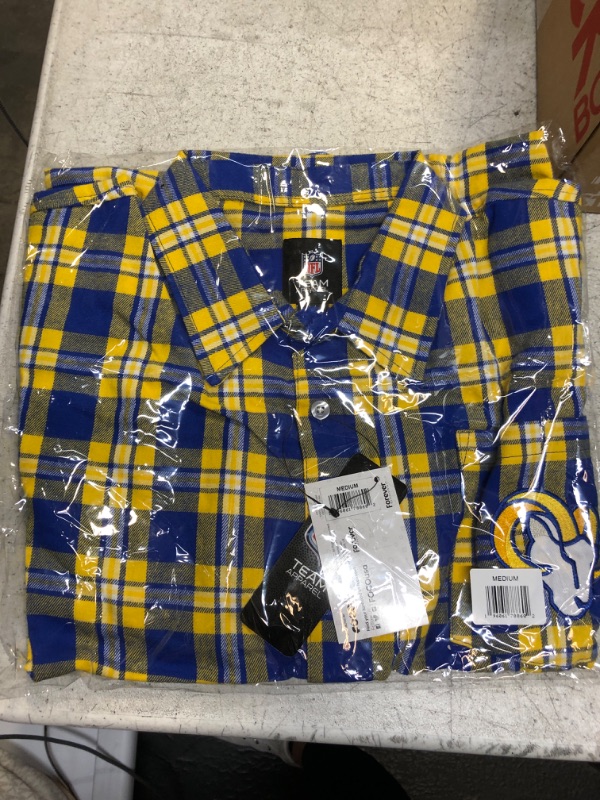 Photo 2 of Los Angeles Rams / NFL / FOCO Flannel Shirt - NWT Mens Large 