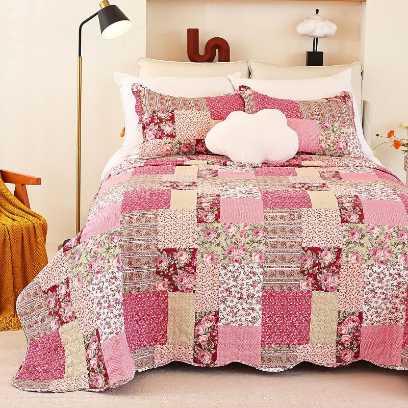 Photo 1 of  Summer Floral Queen Quilted Bedspread,Romantic Pink Quilt Set,Reversible Stitched Bedding Cover All Season,Soft Lightweight Coverlet with Pillow Cases  Pink&Rose