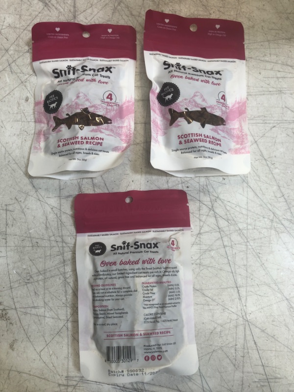 Photo 2 of +++3 PACK++ Snif-Snax Pre Biotics All Natural Salmon  Seaweed Cat Treats - 3oz