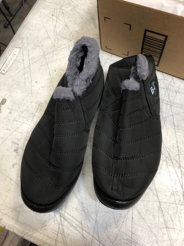 Photo 1 of Black Fleece Lined Shoes 8W/6.5M
