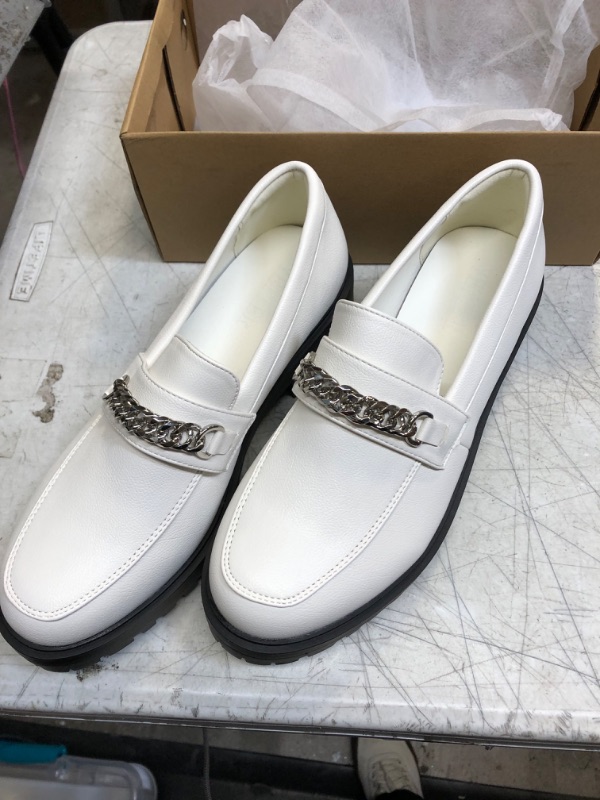Photo 2 of YETIER Platform Womens Loafer Leather Slip-ons Round Toe Chunky Loafer Shoes Penny Casual Fashion Shoes with Chain 11 White