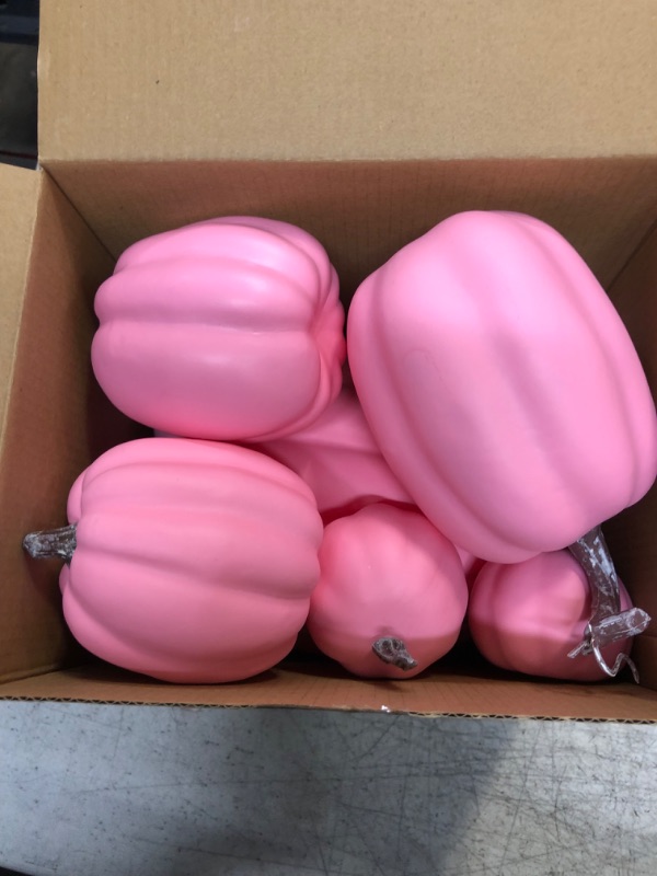 Photo 2 of 7Pcs Artificial Pumpkins of all Styles Halloween Decoration Rural Style Farmhouse Foam Pumpkin Harvest Season Thanksgiving Day is Suitable for Table top House Dining Table Party Decoration (Pink)
