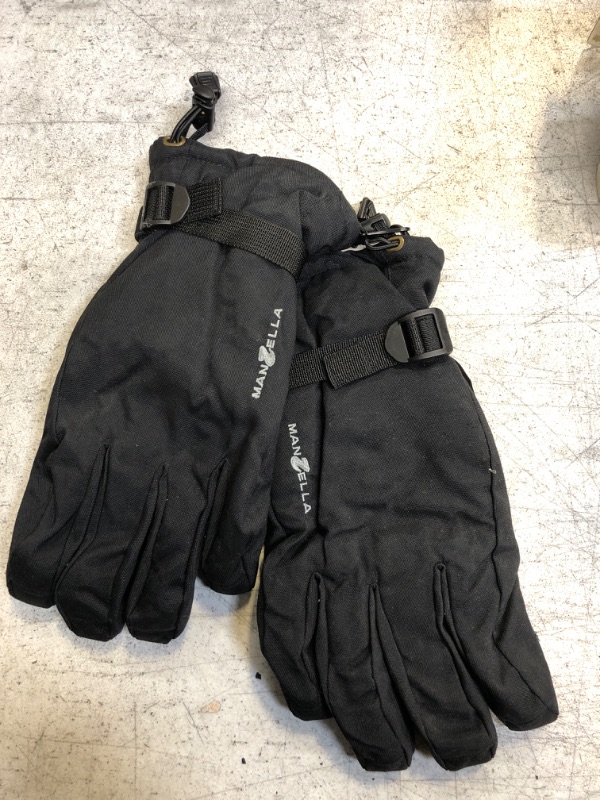 Photo 1 of Black WInter Gloves XL