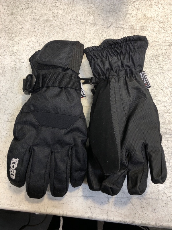 Photo 1 of Black WInter Gloves Medium 