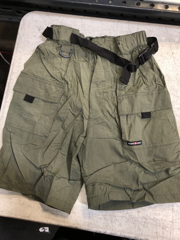 Photo 1 of Green Cargo Shorts Medium 