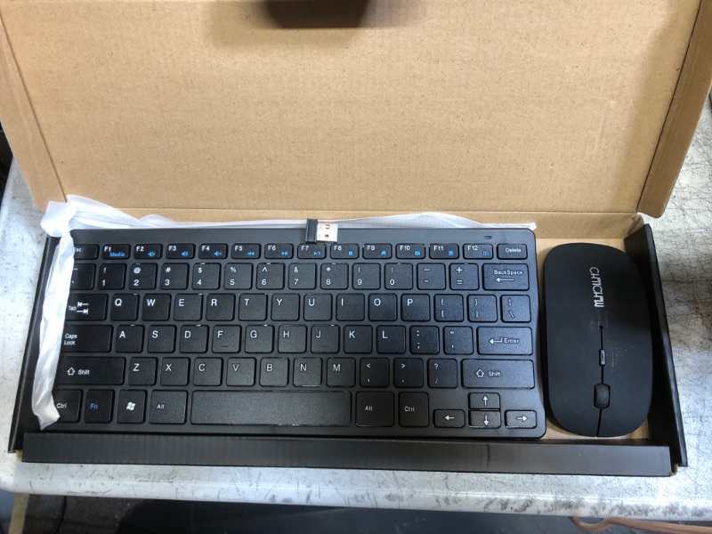 Photo 1 of 2.4Ghz Wireless Keyboard Touchpad Backlight 78 Key Keyboard Wireless Keyboard, 4 Button Design FN Combination Function For Desktop Office Computer Laptop
