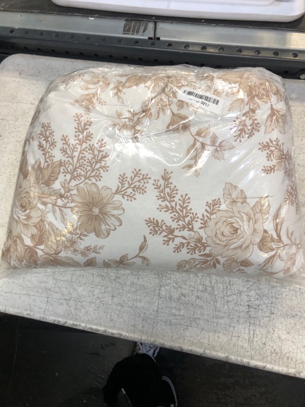 Photo 1 of 7pcs Brown/White Bedsheet Set 90x94" Full/Queen