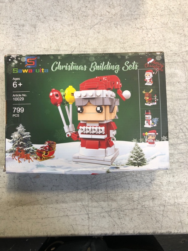 Photo 2 of Christmas Building Sets,799Pcs Contain Christmas Reindeer, Snowman, Mr. & Mrs. Claus, Santa Claus Blocks Bricks Set Xmas Gifts Box Toys for Kids Ages 6+ (Christmas Building Sets) Christmas Building Block Toy Set