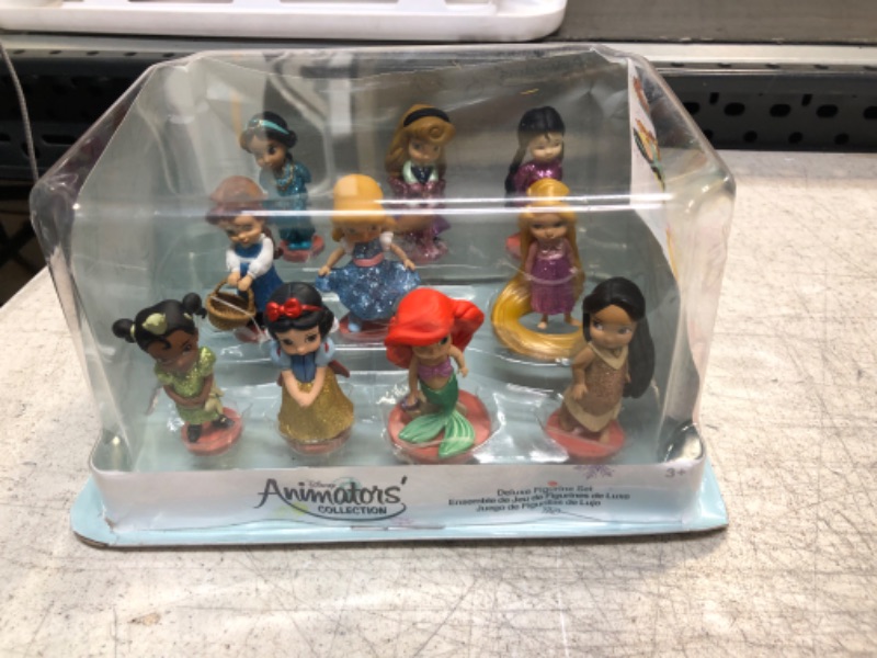 Photo 2 of Disney Animators' Collection Deluxe Figure Play Set