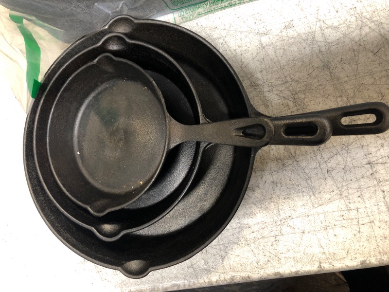 Photo 1 of 3 PC CAST IRON SKILLET SET 