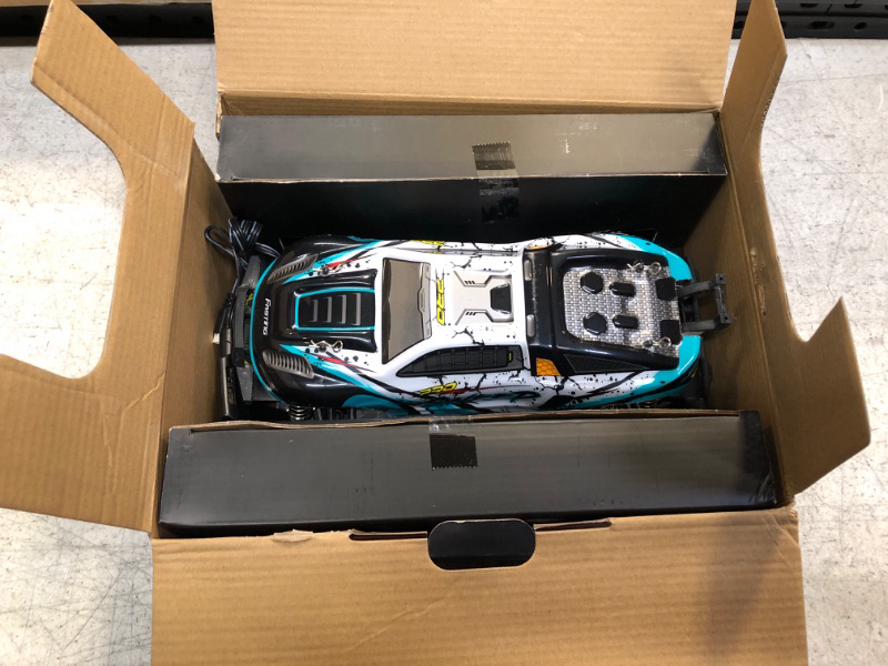 Photo 3 of FUUY BRUSHLESS 1:16 Fast RC Cars for Adults Max 45MPH Remote Control Car Full Speed Up to 71KPH Two Batteries Last 40+ Mins 4WD Hobby R/C 4×4 Motor Racing RC Buggy Electric Vehicle Gift Toys for Boys Rose&blue-2cell