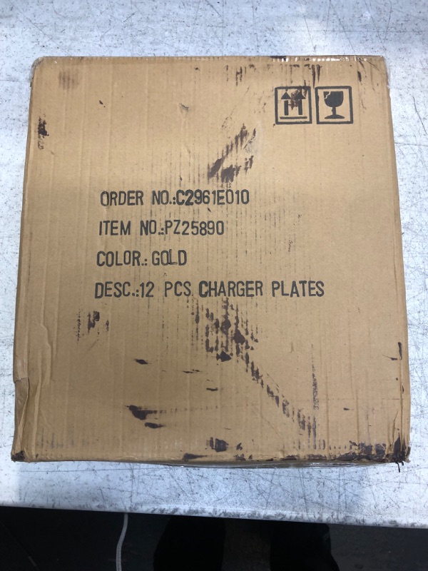 Photo 1 of 12pcs Gold Plates 