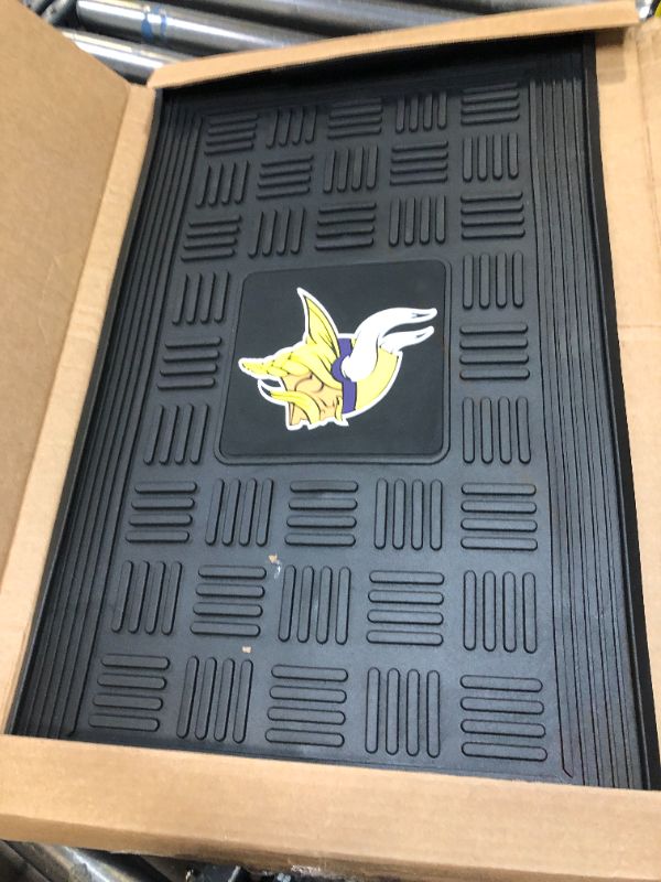 Photo 2 of Fanmats NFL Unisex-Adult Medallion Door Mat Minnesota Vikings 19.5" x 31.25" Team Colors