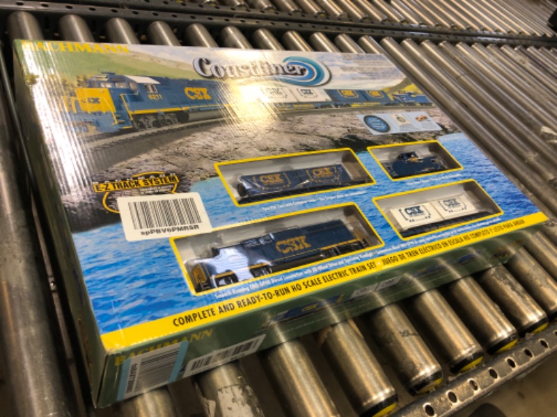 Photo 1 of Bachmann Trains - Coastliner Ready To Run Electric Train Set - HO Scale