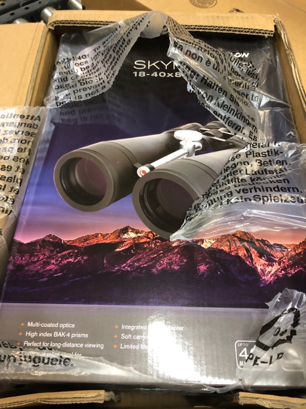 Photo 3 of Celestron SkyMaster 18-40x80 Zoom Binocular (71021) with Basic Smartphone Adapter 1.25"