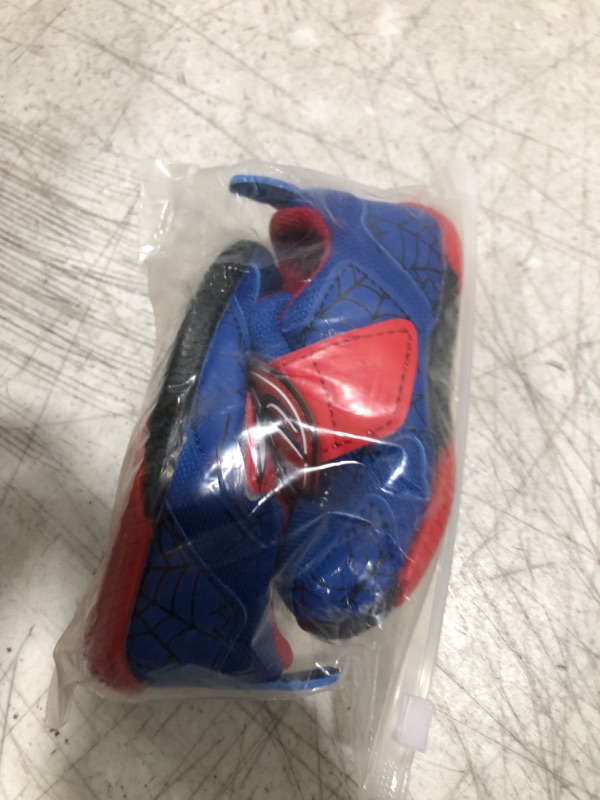 Photo 1 of Spider Man Kids Shoes. size 12