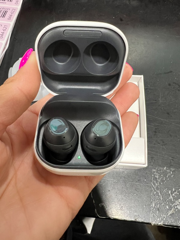 Photo 3 of Galaxy Buds FE Wireless Earbud Headphones