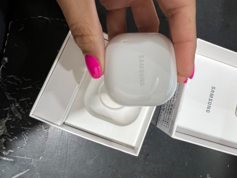 Photo 1 of Galaxy Buds FE Wireless Earbud Headphones