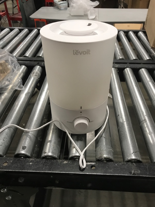 Photo 2 of LEVOIT Top Fill Humidifiers for Bedroom, 2.5L Tank for Large Room, Easy to Fill & Clean, 28dB Quiet Cool Mist Air Humidifier for Home Baby Nursery & Plants, Auto Shut-off and BPA-Free for Safety, 25H
