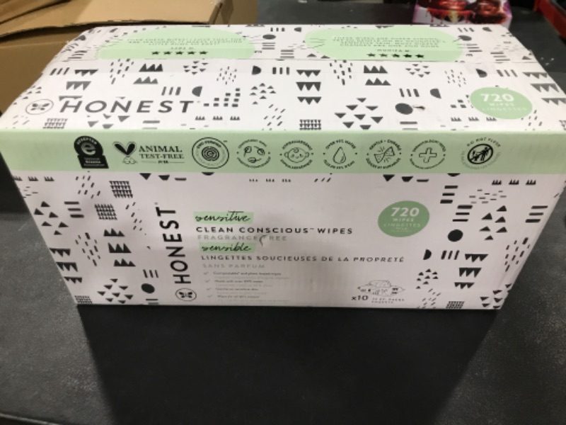 Photo 2 of The Honest Company Clean Conscious Wipes | 99% Water, Compostable, Plant-Based, Baby Wipes | Hypoallergenic, EWG Verified | Pattern Play, 720 Count 720 Count Pattern Play