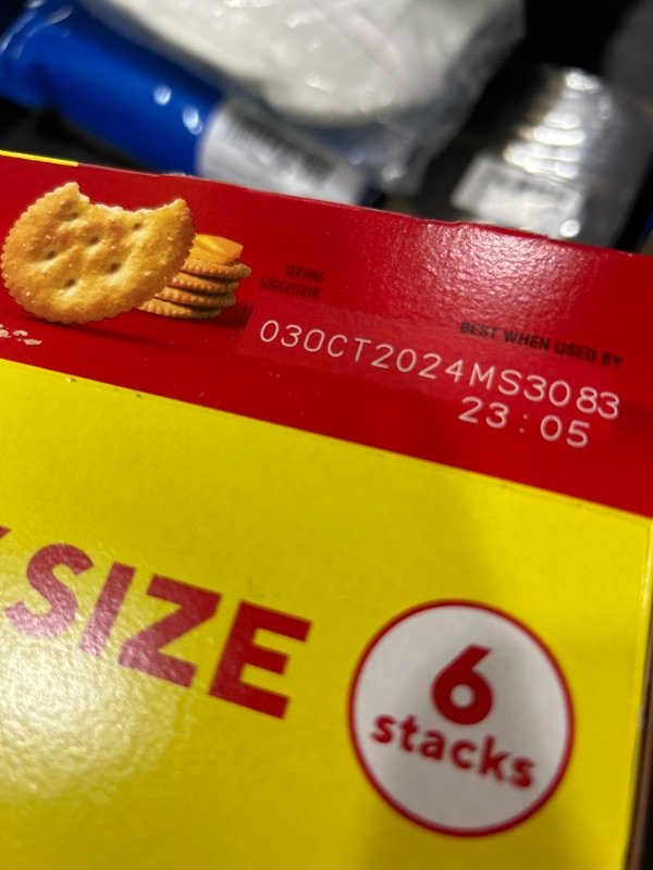 Photo 2 of RITZ Original Crackers, Family Size, 20.5 oz Original Flavor 1.28 Pound (Pack of 1)