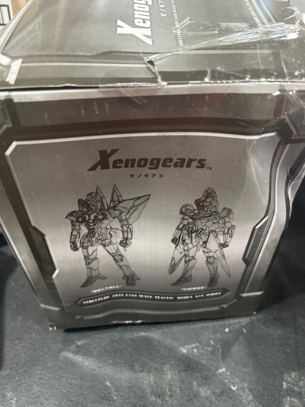 Photo 2 of Xenogears (Volume 1) 1:144 Scale Structure Arts 4-Piece Model Kit
